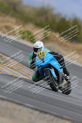 media/Jan-15-2023-SoCal Trackdays (Sun) [[c1237a034a]]/Turn 3 (1115am)/